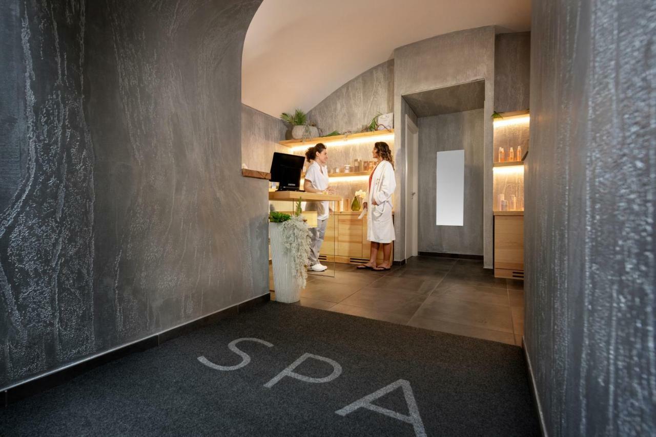 La Fornace Relais & Spa Castellammare di Stabia Bagian luar foto